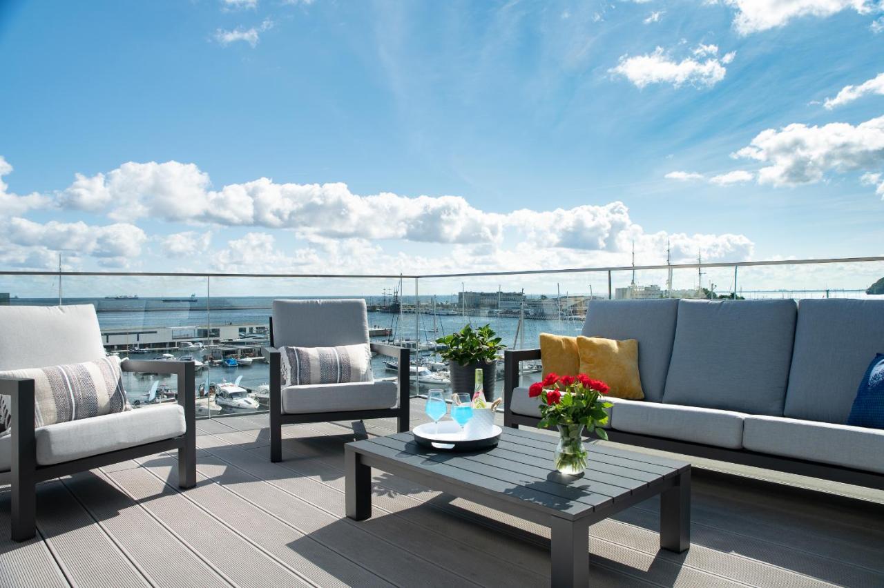 Yacht Park Premium Apartment Sea View กดิเนีย ภายนอก รูปภาพ