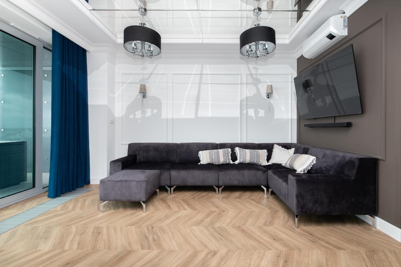 Yacht Park Premium Apartment Sea View กดิเนีย ภายนอก รูปภาพ